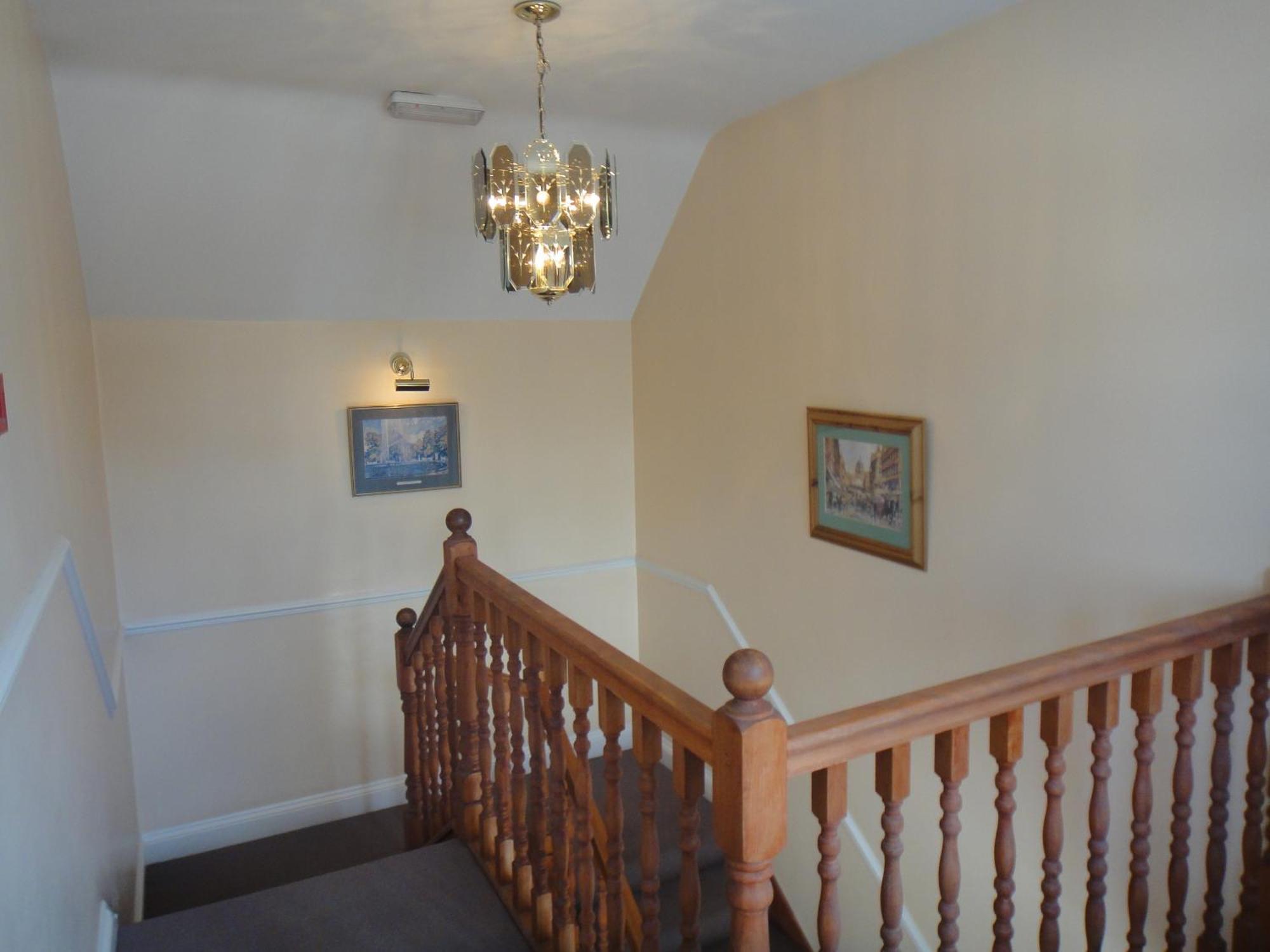 Gibtel Lodge & Cafe Slough Dış mekan fotoğraf